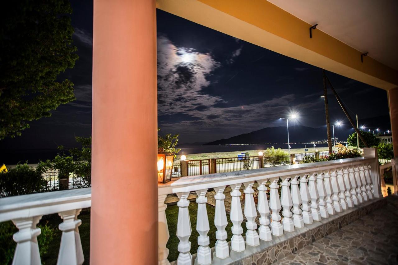 Villa Kaliva House Vrasná Esterno foto